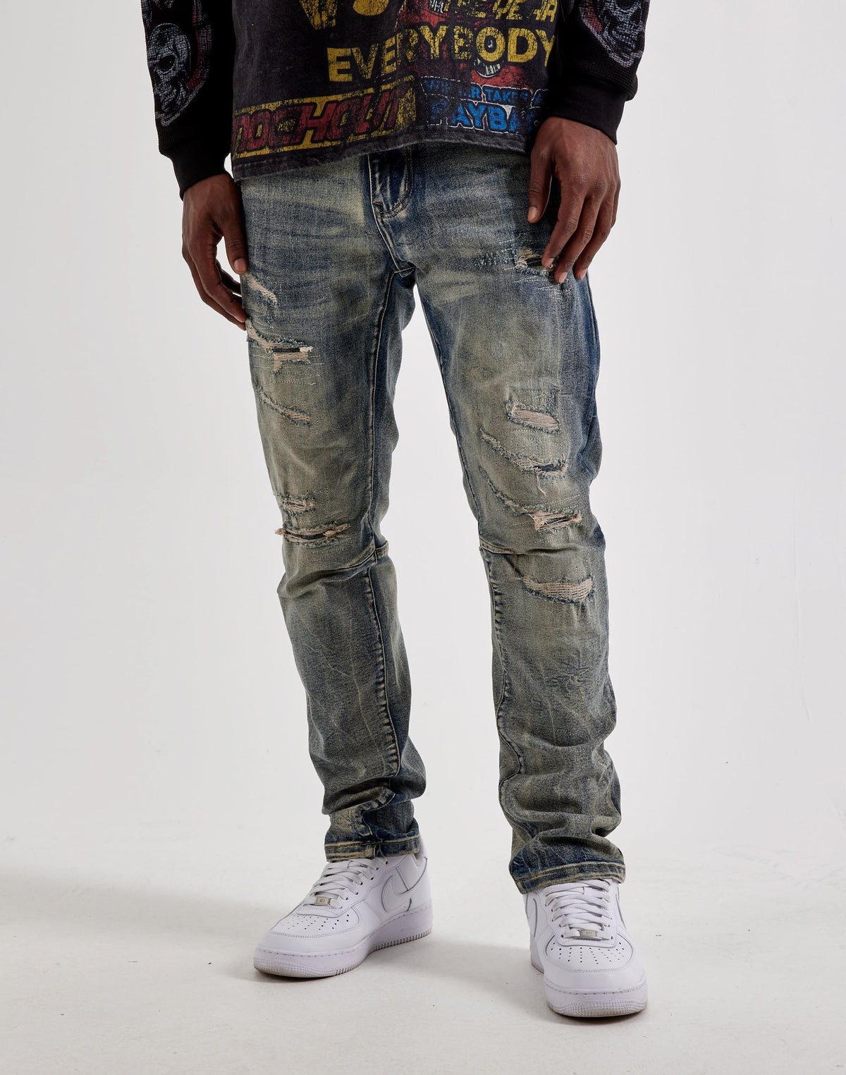 Smoke Rise Slim Distressed Jeans